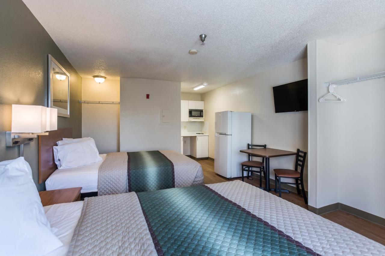 Hometowne Studios By Red Roof Nashville - Airport/Briley Pkwy Esterno foto